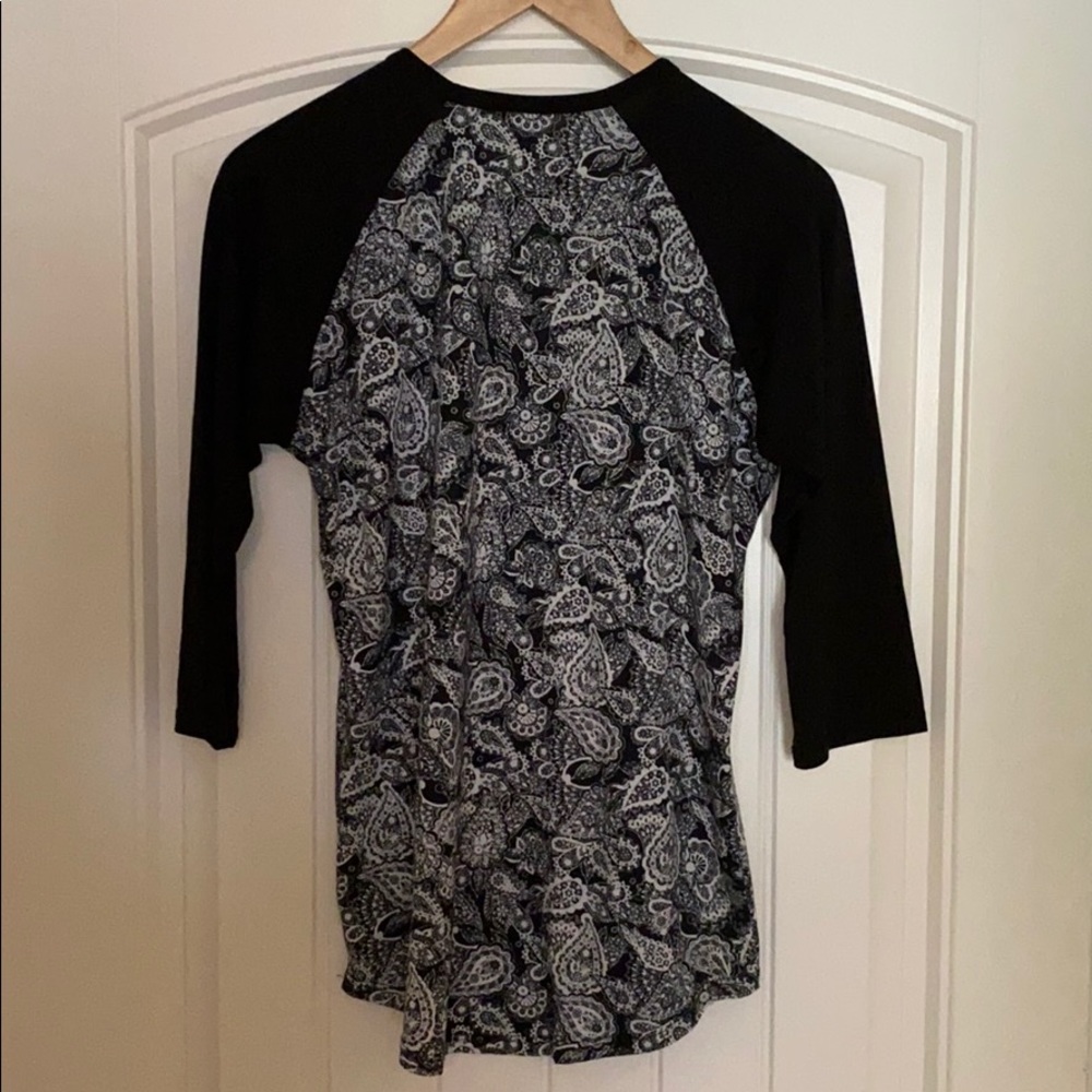 LulaRoe Randy - Picture 3 of 3